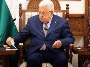 أكسيوس: إسرائيل أبلغت أميركا بأنها ستعاقب السلطة إذا صدرت أوامر اعتقال لقادتها