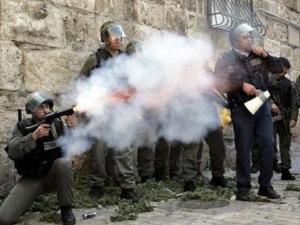 الاحتلال يقتحم سلوان بالقدس تمهيدا لهدم منازل فلسطينيين