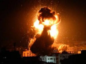 طائرات إسرإئيلية تشن سلسلة غارات على غزة والمقاومة ترد بقصف المستوطنات