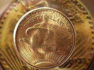 مع اقتراب بايدن من البيت الأبيض الدولار يتراجع والذهب يرتفع