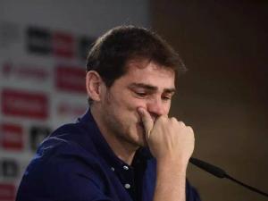 كاسياس ينهي مشواره مع مدريد بالدموع