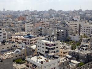 غزة: إغلاق مكتب دائرة شؤون اللاجئين بعد الاعتداء عليه