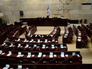 الشاباك يحذر السلطة الفلسطينية من التدخل بالانتخابات الإسرائيلية