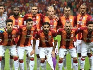 الاتحاد الأوروبي لكرة القدم يوقف غلطة سراي التركي