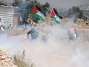 إصابات بالرصاص وبالاختناق خلال قمع الاحتلال مسيرات مناهضة للاستيطان في الضفة