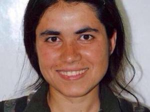 مقاتلة كردية