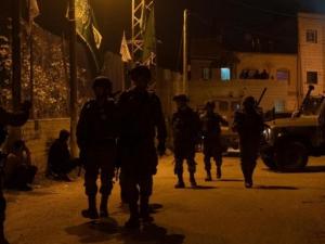 مداهمات واعتقالات في مناطق متفرقة في الضفة