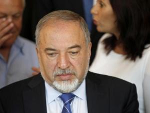 ليبرمان: لا حل لقضية غزة ولا مجال للتسوية مع عباس