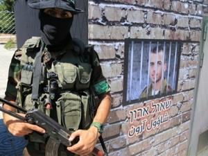 صحيفة: تقدم في مفاوضات صفقة تبادل الأسرى بين حماس و"إسرائيل"
