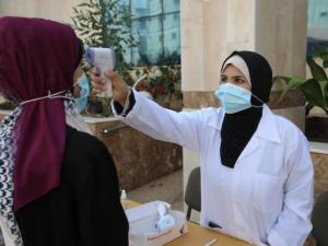 الصحة الفلسطينية: 8 وفيات و1676 إصابة جديدة بكورونا