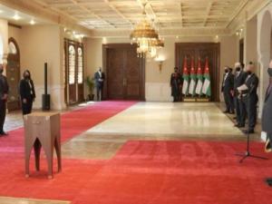 السفير الإسرائيلي الجديد يقدم أوراق اعتماده لملك الأردن