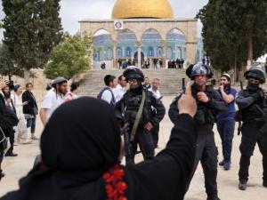بينيت: نرفض تدخل الأردن بإدارة المسجد الأقصى