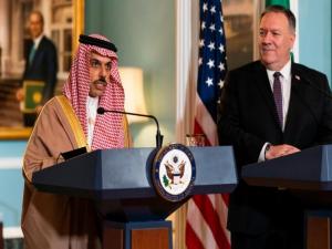 السعودية: لن نعرقل مساعي دول عربية لتطبيع العلاقات مع إسرائيل