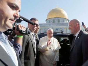 زيارة البابا