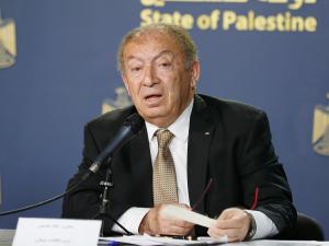 الاقتصاد: لن يكون هناك نقص بأي سلعة بالسوق لمدة طويلة