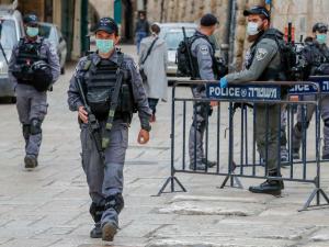 الأحد المقبل: فتح المطاعم والمقاهي واستكمال عودة المدارس