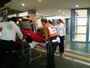 إصابة مستوطن بجروح بعد طعنه بالقدس 