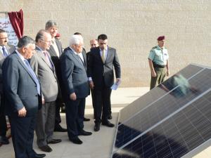 مشروع لتوليد الطاقة من "الخلايا الشمسيّة"  