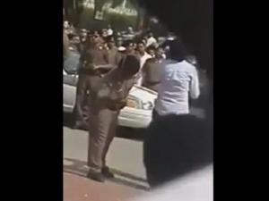 فيديو: جلد الناشط السعودي رائف بدوي