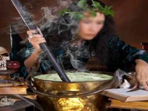 صورة لمشعوذة 