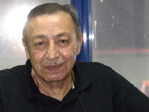 وفاة نجم الزمالك السابق حمادة إمام