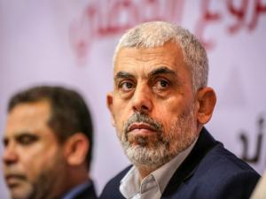 مسؤول سابق بالشاباك: السنوار حقق إنجازات غير مسبوقة لحماس