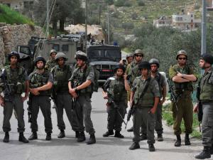 اعتقال شاب من حي راس العامود بالقدس