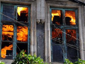 صورة من الحريق