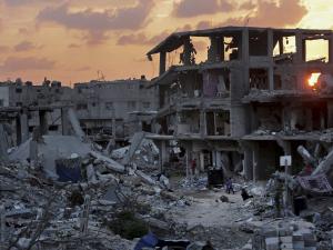 غزة تحتاج من 5 لـ 8 آلاف طن إسمنت يوميًا