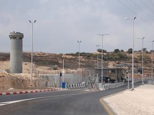 حاجز بيت إكسا، إرشيفية.