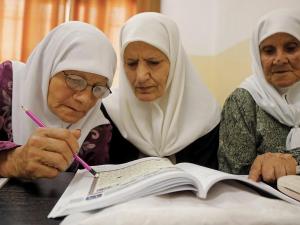 معدلات الأمية في فلسطين الأقل في العالم