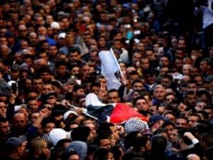 تشييع جثمان الفتى أحمد بني شمسة بمشاركة حاشدة في نابلس