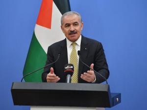 اشتية: سنشدد الإجراءات أكثر وإصابات كورونا بارتفاع غير مقبول