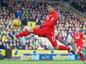 ليفربول بدون أبرز لاعبيه يسحق ستوك سيتي برباعية
