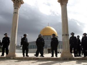 اقتحام الاقصى