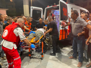 شهيدان وثلاث إصابات خطيرة في هجوم للمستوطنين على دير جرير شرق رام الله