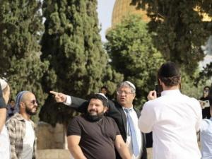 "بن غفير" يقتحم المسجد الأقصى بحماية مشددة