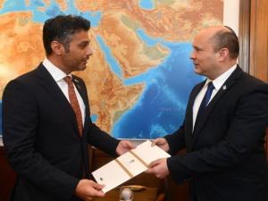 بن زايد يدعو نيفتالي بينت لزيارة الإمارات