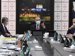 الحكومة تتجه للاقتراض من البنوك المحلية للوفاء بالتزاماتها المالية