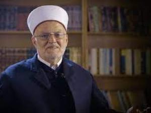 "خطيب الأقصى" يدعو للحشد والنفير بكل السبل لحماية المسجد والتصدي للمستوطنين