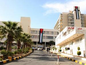 دعوة طلبة الطب والتخصصات التطبيقية بالجامعات الأردنية التسجيل لتسهيل سفرهم