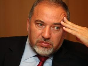 ليبرمان: الأحزاب العربيّة تسعى لتدميرنا