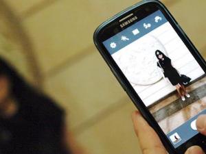 دراسة: كثرة التقاط الصور تضر ذاكرة الإنسان!