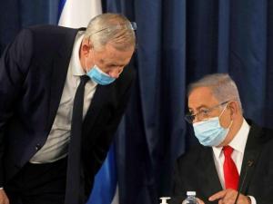نتنياهو يقرر تعيين غانتس وزيرًا للقضاء