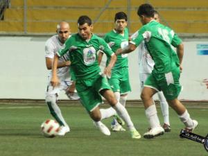 الشاباك يدعي اعتراف "مراعبة" لاعب المنتخب الوطني "بالعمل لحماس"