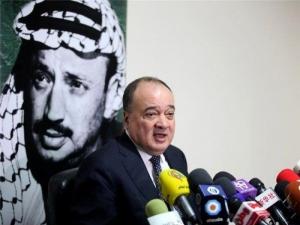 وثيقة: الرئيس يوقف مخصصات مؤسسة الشهيد ياسر عرفات التي يرأسها القدوة