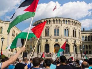 لأول مرة.. النرويج توقف مساعداتها للسلطة الفلسطينية