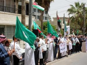 آلاف الأردنيين يحتشدون قرب سفارة "إسرائيل" دعما لفلسطين