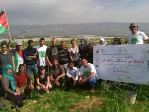 زارعة اشتال الزيتون