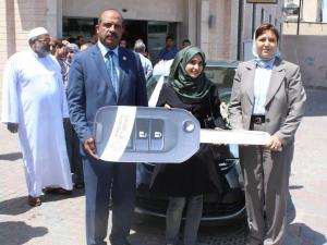 ضمن حملة جوائز حسابات التوفير #فرحة_التوفير .. كل يومين.. بنك القدس يسلم سيارة أوبل كورسا 2015 للفائزة من غزة وراتب بقيمة 500 دولار للفائز من بيت جالا